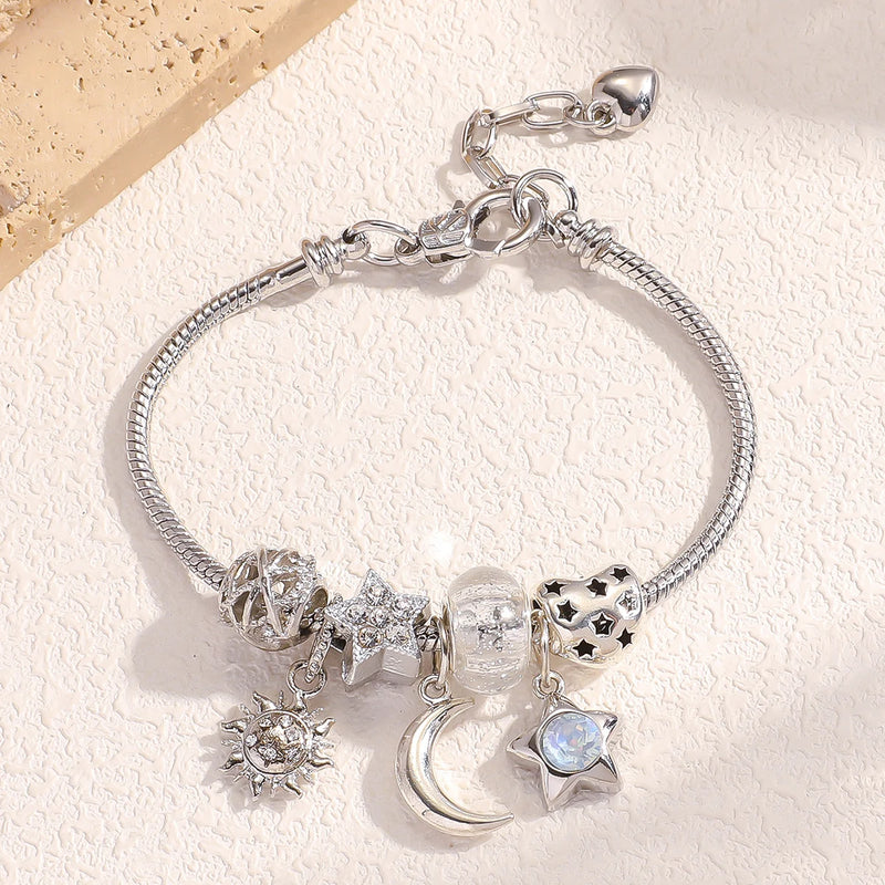 Pulseira Charm Feminina - Estilo Casual e Fashion